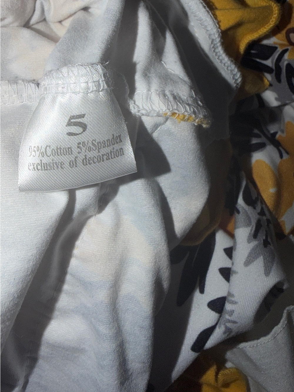 BUNDLE OF GIRLS DRESSES - Picture 8 of 16